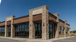 Single-story commercial retail building